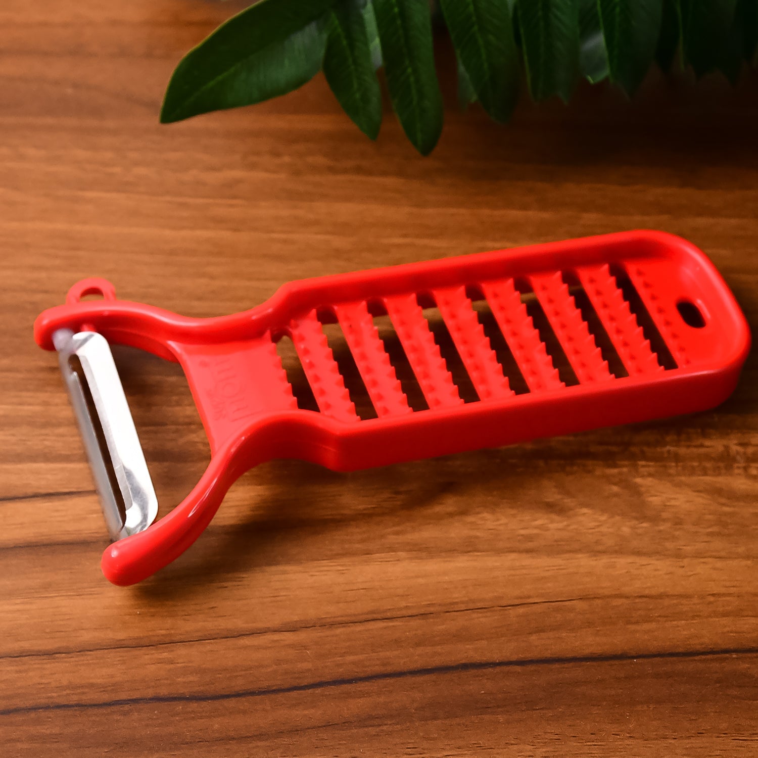 Supermom Ginger Grater and Peeler (1 Pc) Supermom Ginger Grater and Peeler (1 Pc)
